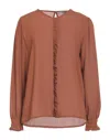 Boutique De La Femme Blouses In Brown