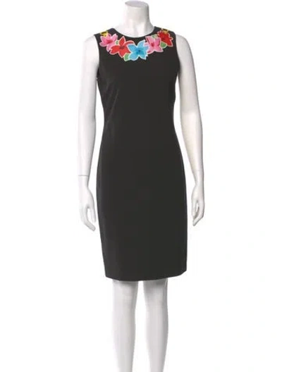 Pre-owned Boutique Moschino Bateau Neckline Knee-length Dress In Black