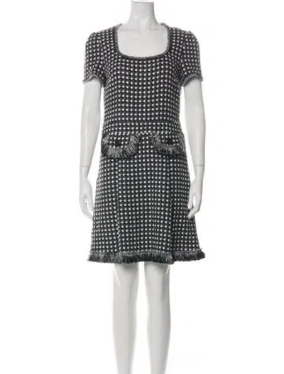 Pre-owned Boutique Moschino Tweed Knee-length Dress In Green