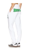 Boys Lie Don't Fumble Mac Slim Sweatpants In White In 白色