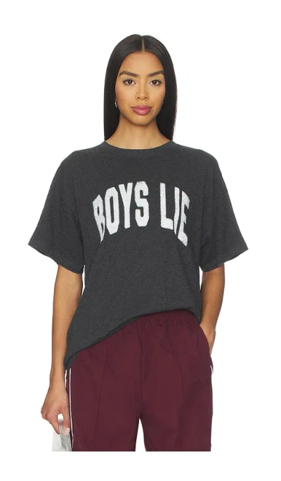 Boys Lie Majoring In Blue