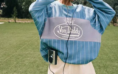 Boys Lie Von Dutch Von Daddy Kara Crewneck Sweatshirt In Blue