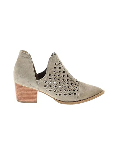 Pre-owned Bp. Ankle Boots In Gray