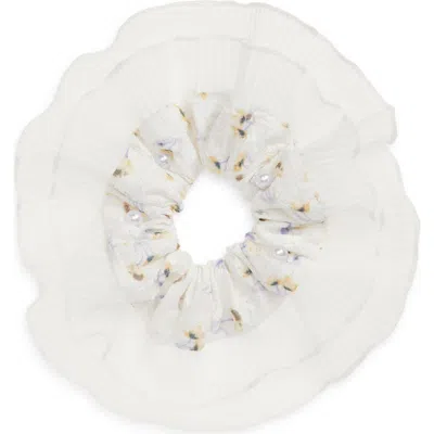 Bp. Pretty Plissé Scrunchie In White