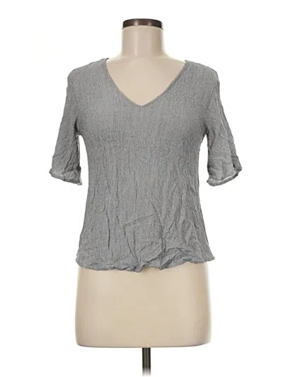 Pre-owned Bp. Short Sleeve Top Gray V-neck Tops