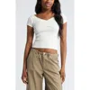 BP. BP. V-NECK CROP RIB T-SHIRT