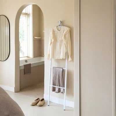 Brabantia Linn Dressboy In White