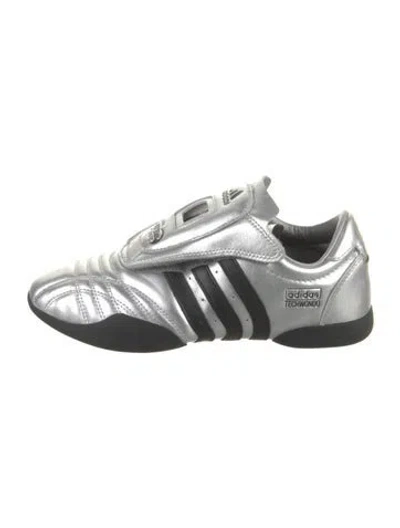 Pre-owned Brain Dead Leather Athletic Sneakers In Silver