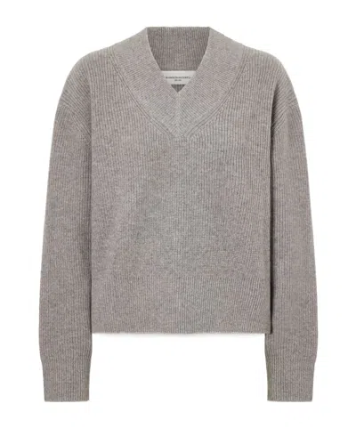 Brandon Maxwell Cashmere V-neck Knit Sweater In Gray