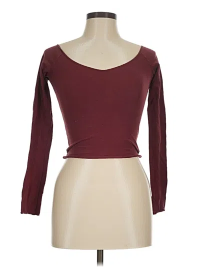 Pre-owned Brandy Melville 3/4 Sleeve T-shirt In Burgundy
