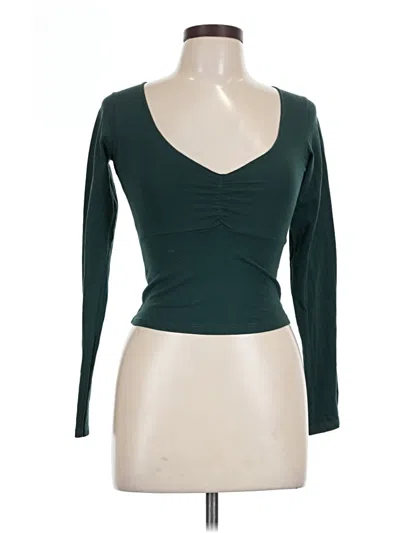 Pre-owned Brandy Melville Long Sleeve T-shirt In Green