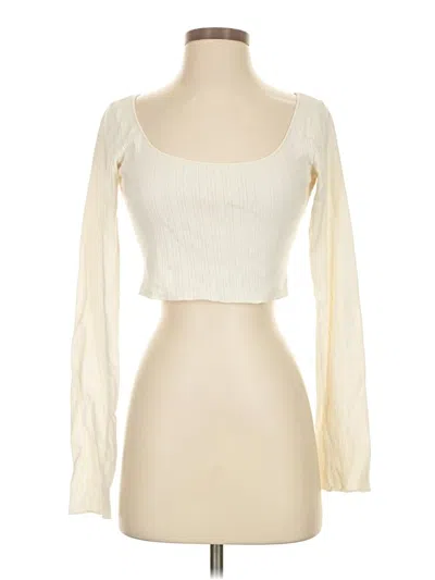 Pre-owned Brandy Melville Long Sleeve T-shirt In Ivory