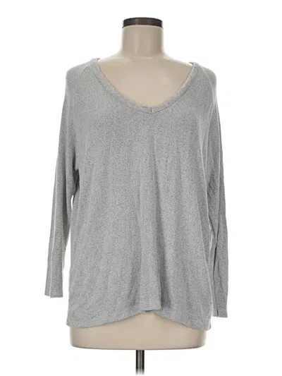 Pre-owned Brandy Melville Pullover Sweater In Silver