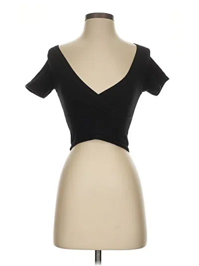 Pre-owned Brandy Melville Short Sleeve T-shirt In Black