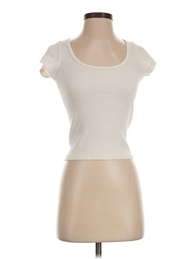 Pre-owned Brandy Melville Short Sleeve T-shirt In Ivory