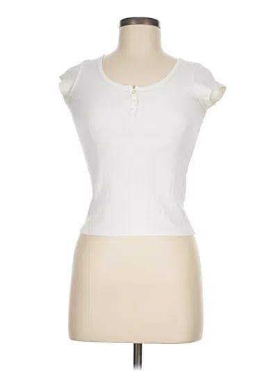 Pre-owned Brandy Melville Sleeveless T-shirt In Ivory