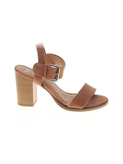Pre-owned Brash Sandals In Brown