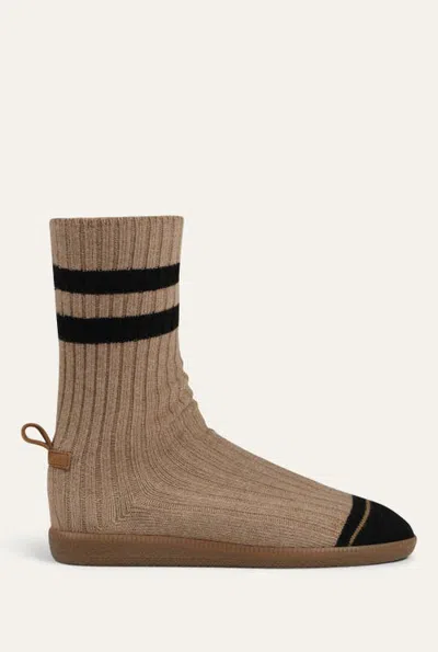 Brave Pudding Womens Varsity Strolls Sock Shoe In Neutral