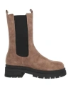 Brawn's Woman Ankle Boots Khaki Size 6 Leather In Beige