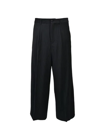 Breath Tuck Wide Pinstripe Pleated Trousers In Blue