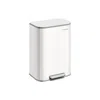 Breebe 13-gallon (50 L) Trash Can Can With Lid In White