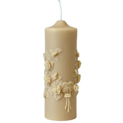 Breebe 2" Almond Creamy Vanilla Scented Candle In Neutral