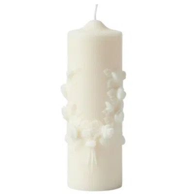 Breebe 2" Ivory White Tea Scented Candle
