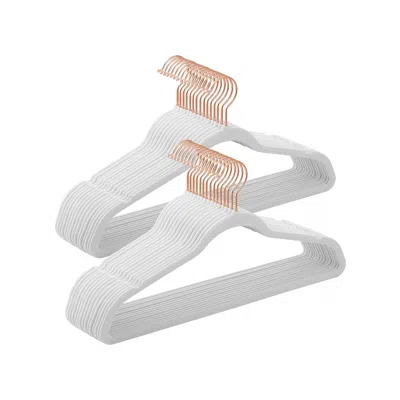 Breebe 30 Pack Non-slip Velvet Hangers With Swivel Hooks
