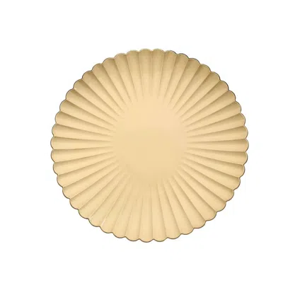 Breebe 6-pack Plastic Round Charger Plates 13" In Gold With Scalloped Shell Pattern, Coastal Inspired Dispo In Neutral