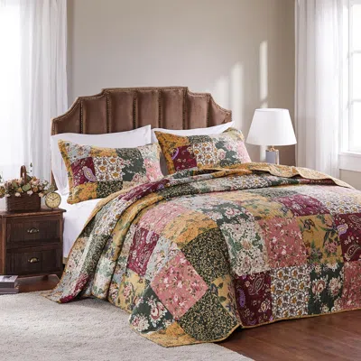 Breebe Antique Chic Bedspread Set In Multi