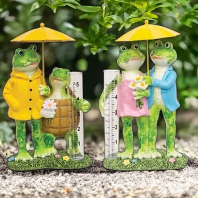 Breebe Assorted Resin Frog Couple Rain Gauge