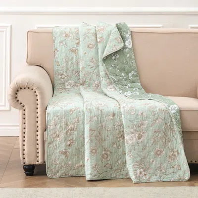 Breebe Olivia Throw