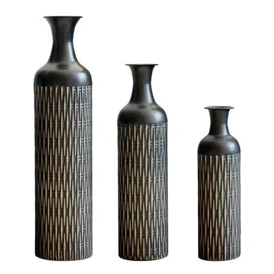 Breebe Set Of 3 Black Metal Floor Vases Tall Textured Flower Vase 32.7in, 26in, 19.7in