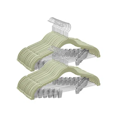Breebe Set Of 30 Velvet Hangers With Clips Pale Green