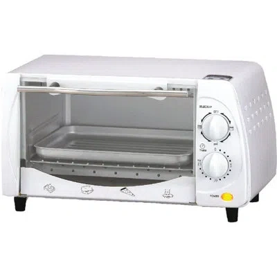 Brentwood 4-slice Toaster Oven In White