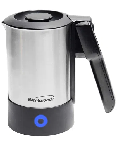 Brentwood Dual-voltage Electric Travel Kettle In Black