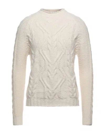 Brian Dales Sweaters In White