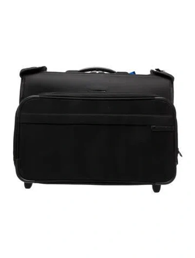 Pre-owned Briggs & Riley Suitcase In Black