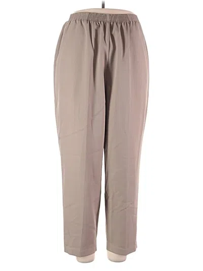 Pre-owned Briggs New York Casual Pants In Tan