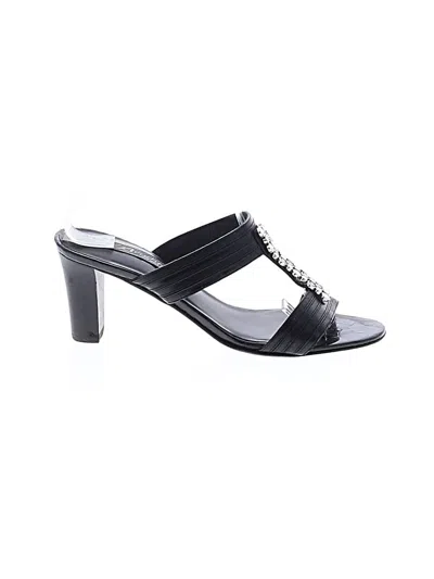 Pre-owned Brighton Heels In Black