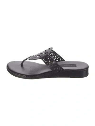Pre-owned Brighton Leather Lace Pattern Flip Flops In Black