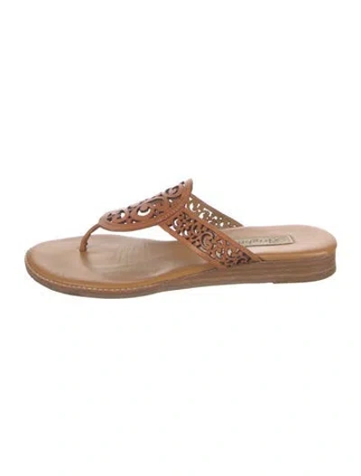 Pre-owned Brighton Leather Lace Pattern Flip Flops In Brown