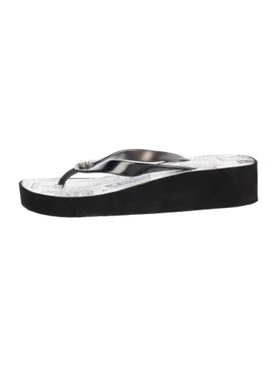 Pre-owned Brighton Rubber Flip Flops In Black