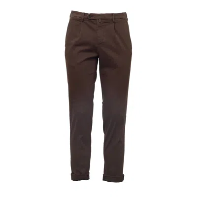 Briglia 1949 Slim-fit Trousers With Front Pleats And Smooth Finish In Brown