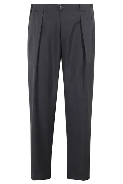 Briglia Tailored Black Trousers With Pleated Detailing In Grey