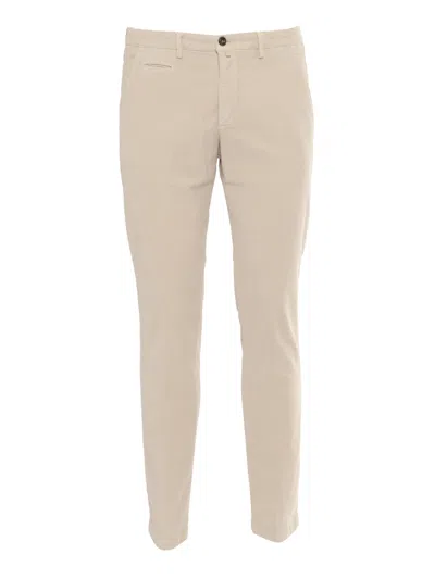 Briglia Trousers In Beige