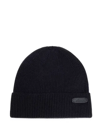 Brioni Logo-patch Ribbed-knit Beanie Hat In Black