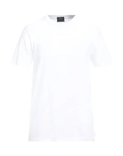 Brioni Man T-shirt White Size Xl Sea Island Cotton