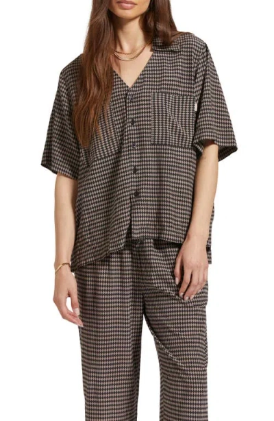 Brixton Hudson Lounge Short Sleeve Button-up Shirt In Black