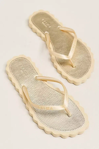 Brizza Arezzo Scalloped Thong Sandals In Gold